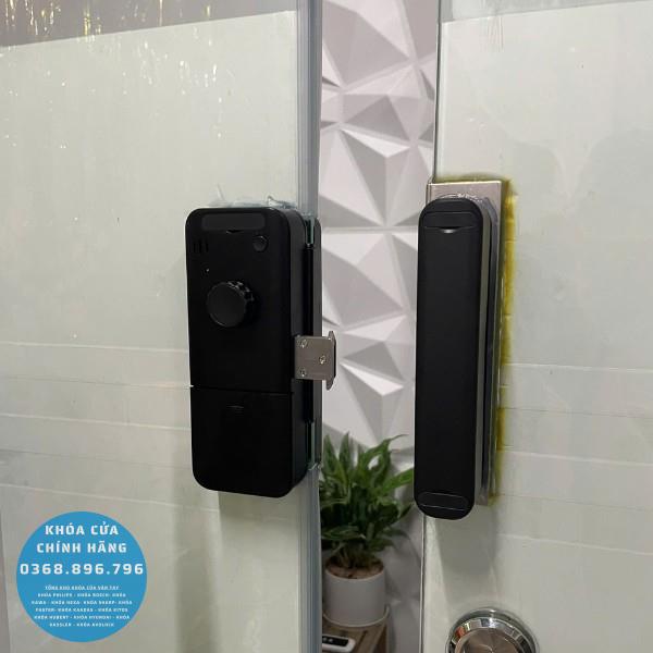 Khóa cửa kính AK27 remote và app wifi - mặt sau