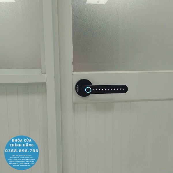 Khóa cửa Avolock AT 105 - mặt sau