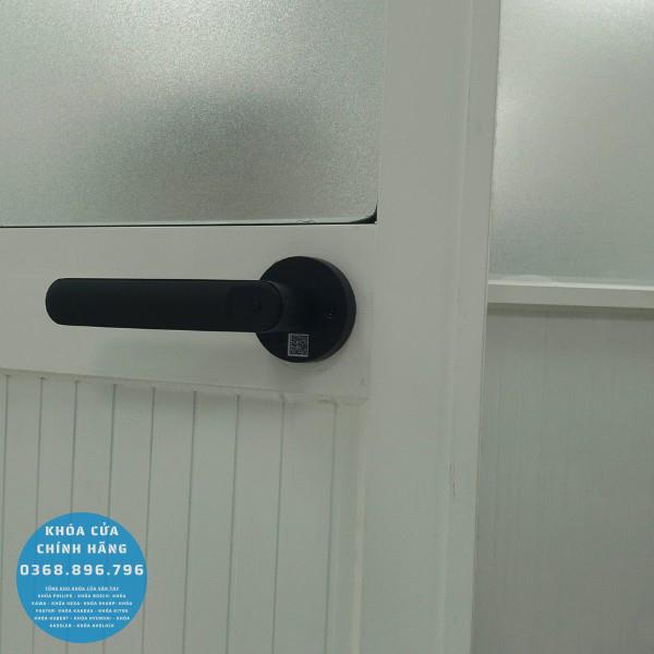 Khóa cửa Avolock AT 105 - chi tiết