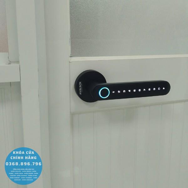 Khóa cửa Avolock AT 105 - lắp đặt thực tế