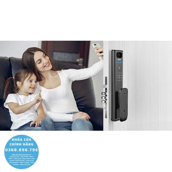 Khóa cửa vân tay Philips Alpha V 5HWS - lắp đặt thực tế