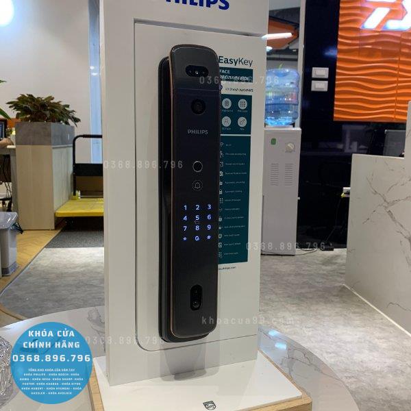 Khóa cửa Philips DDL709 Face 3D, đàm thoại 2 chiều - lắp đặt thực tế