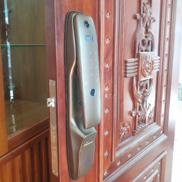 Khóa cửa vân tay Demax SL898 chính hãng - chi tiết