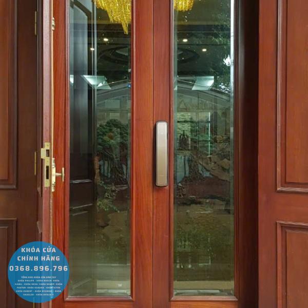 Khóa cửa vân tay Bosch EL 800AK - lắp đặt thực tế