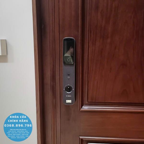 Khóa cửa Bosch EL800FV face ID - mặt sau