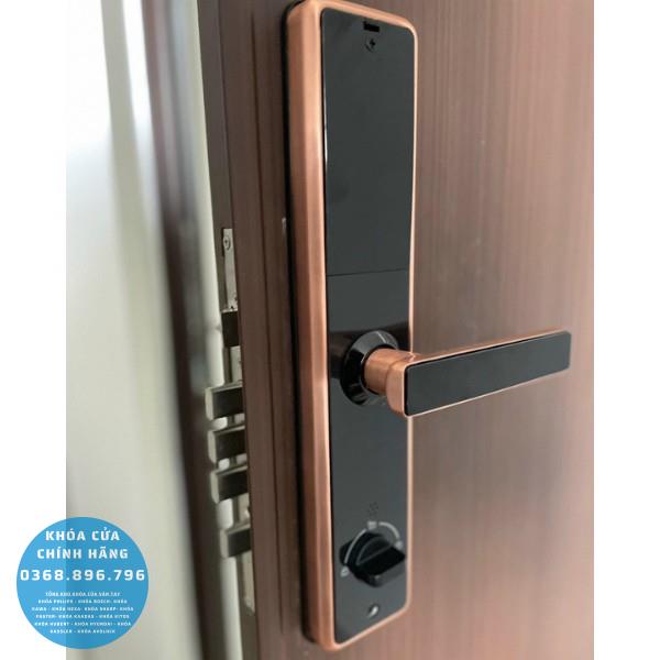 Khóa cửa vân tay Kassler KL-566 app wifi - phụ kiện