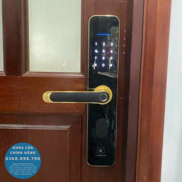 Khóa cửa vân tay Kassler KL696 Gold, App Wifi, chống nước IP68 - phụ kiện