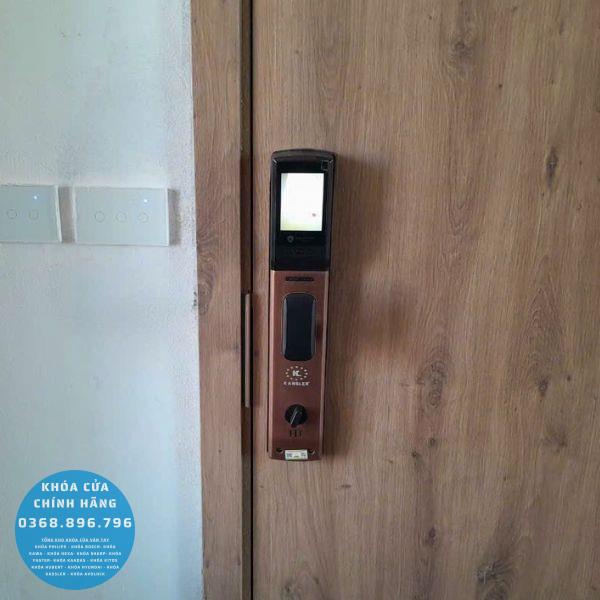 Khóa cửa vân tay Kassler KL828F Face 3D - phụ kiện
