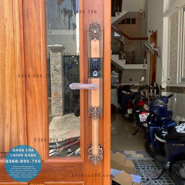 Khóa cửa vân tay tân cổ điển Kassler KL 979R - phụ kiện
