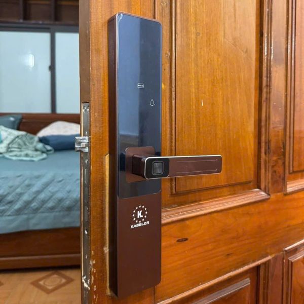 Khóa cửa vân tay Kassler KL567 CNC Copper chính hãng