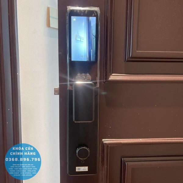 Khóa cửa vân tay Kitos KT X8 FACE ID - lắp đặt thực tế