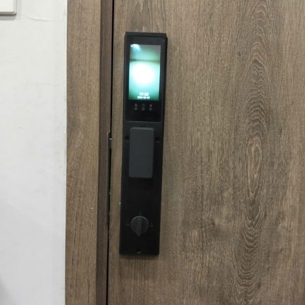 Khóa cửa vân tay Kardos SmartLock X5 Pro Face ID 3D - chi tiết
