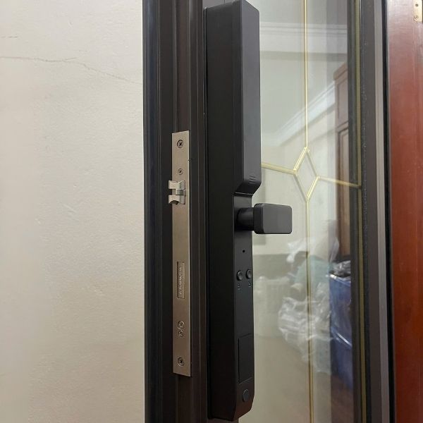 Khóa cửa vân tay Kardos SmartLock Z6 Pro Face ID 3D - thông số kỹ thuật